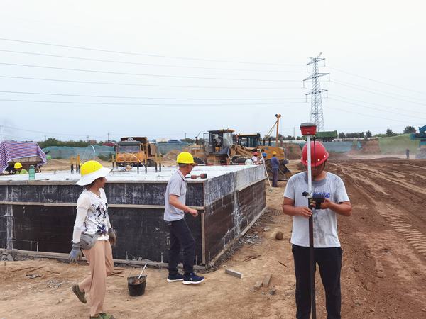 陜煤建設韓城分公司:炎炎夏日 “暑”你最美