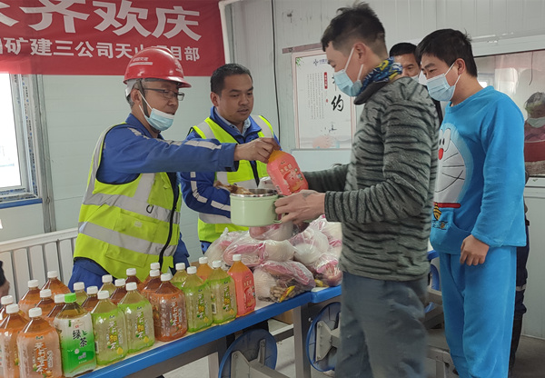 陜煤建設礦建三公司：這個中秋有點“忙”