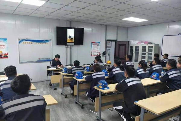 陜煤建設洗選煤運營公司第三項目部：創(chuàng)新班前會模式，筑牢安全“第一道防線”