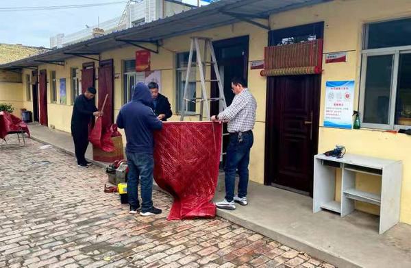 陜煤建設澄合分公司物資管理部:寒冬送溫暖 心系職工情