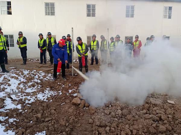 陜煤建設礦建二公司積極開展“11·9”消防火災應急演練