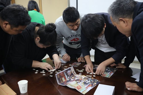 陜煤建設(shè)路橋分公司開展黨史我來“拼”活動(dòng)