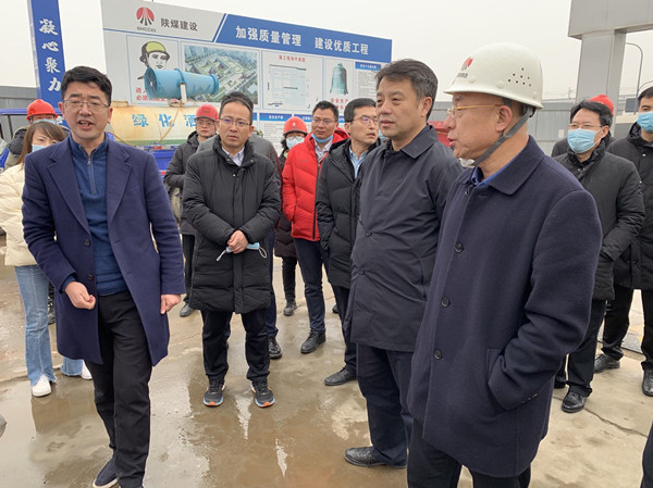 西咸新區(qū)灃西新城黨委書記、管委會主任劉宇斌一行蒞臨灃西新城第五學校項目調(diào)研指導工作