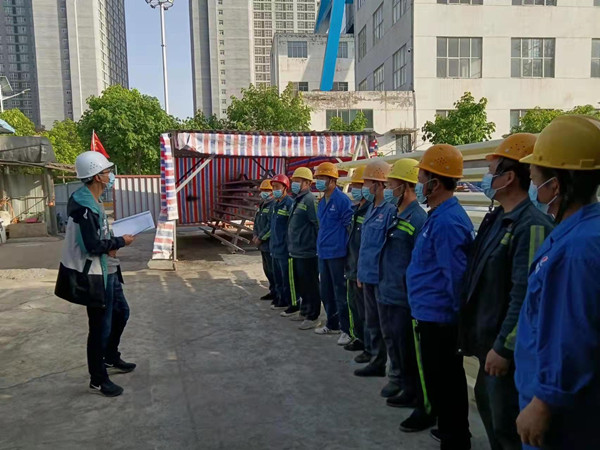 陜煤建設(shè)機電安裝公司:勞動節(jié)為勞動人點贊