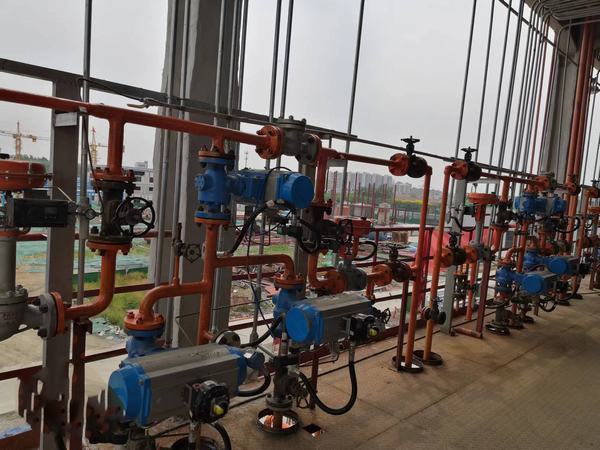 陜煤建設(shè)洗選煤運(yùn)營公司第六項目部:6.6萬噸不飽和聚酯樹脂項目調(diào)試打壓成功