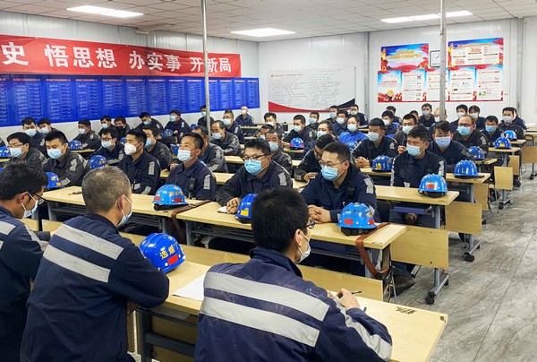 陜煤建設洗選煤運營公司紅柳林洗煤廠項目部：應戰酷夏，防暑降溫有“涼”策