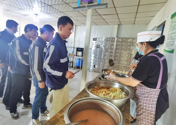 陜煤建設洗選煤運營公司紅柳林洗煤廠項目部：吃、住、行著手，把實事辦到員工心坎里