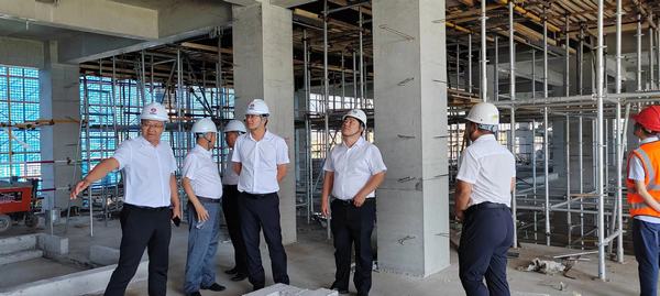 榆林中金建設(shè)有限公司一行到陜煤建設(shè)直屬第七項目部交流學(xué)習(xí)