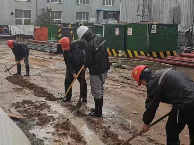 陜煤建設銅煤公司：基層項目部打好“雨季三防”防御戰 筑牢安全生產防線