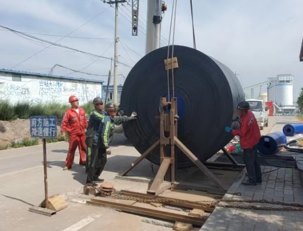 陜煤建設機電安裝公司神府項目部：提前兩天完成換帶工作