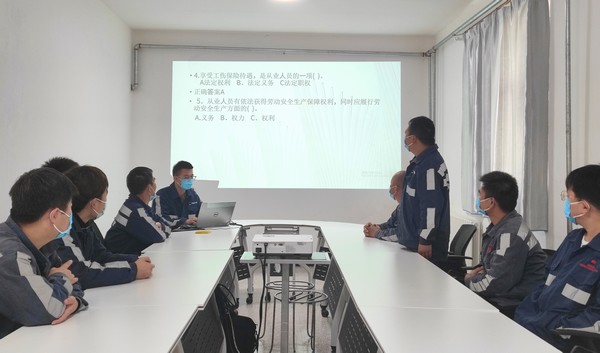 陜煤建設(shè)洗選煤運(yùn)營(yíng)公司第五項(xiàng)目部：抓管理、促學(xué)習(xí)、青年職工敢為人先