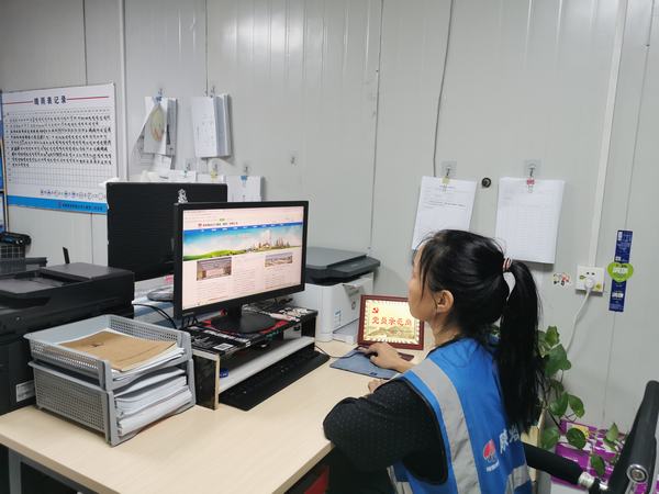 陜煤建設(shè)韓城分公司：中秋，我想對(duì)你說(shuō)……