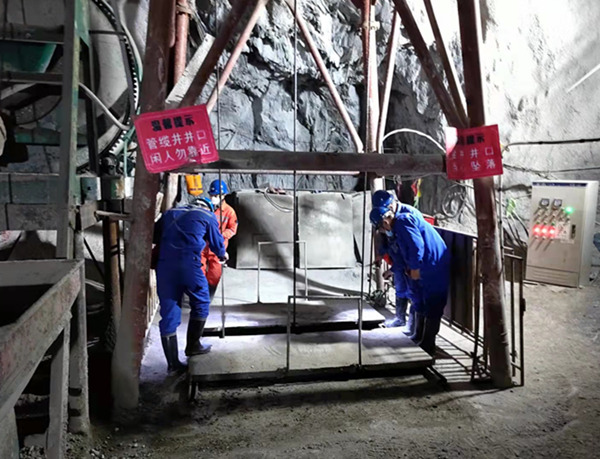 陜煤建設(shè)礦建三公司:夯實技術(shù)管理工作 實現(xiàn)安全生產(chǎn)雙贏