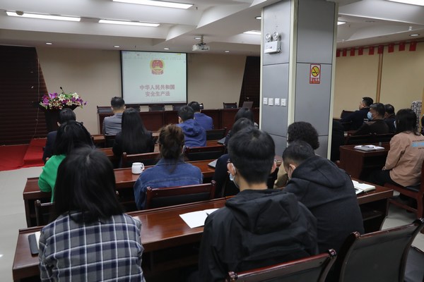 陜煤建設路橋分公司：青工“啄木鳥”，安全我來守