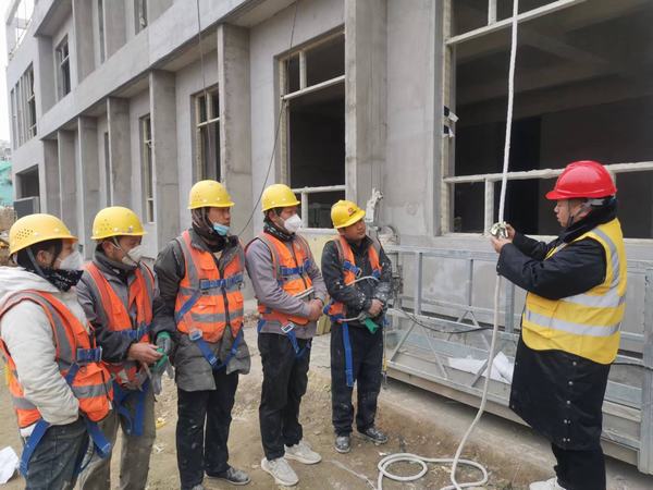 陜煤建設(shè)銅煤公司:多方合奏“弦起音揚(yáng)”全面激活班組“細(xì)胞”