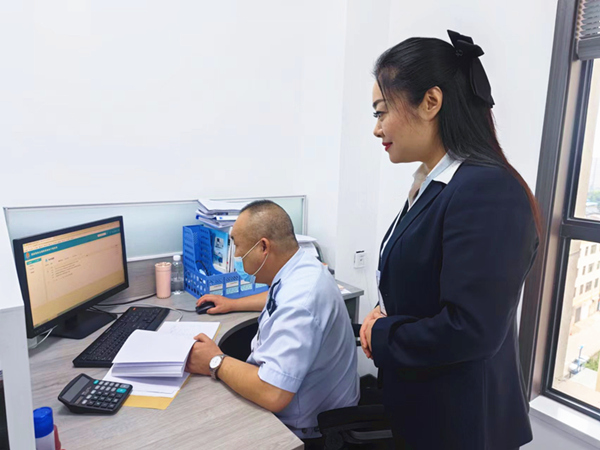 陜煤建設(shè)礦建三公司:快來圍觀!這場培訓(xùn)讓財務(wù)人員秒懂“全電發(fā)票”