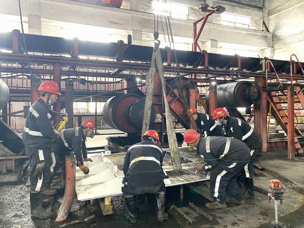 陜煤建設(shè)韓城分公司：91小時(shí)鏖戰(zhàn)張家峁礦驅(qū)動(dòng)裝置檢修戰(zhàn)役