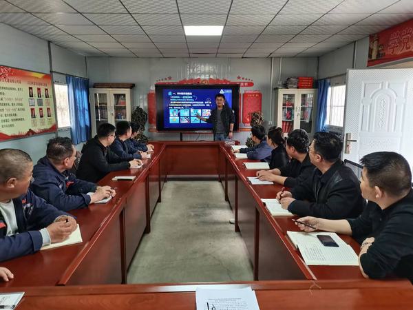 陜煤建設韓城分公司土建十二項目部：技術大拿“開小灶” 技能提升“蓄能量”