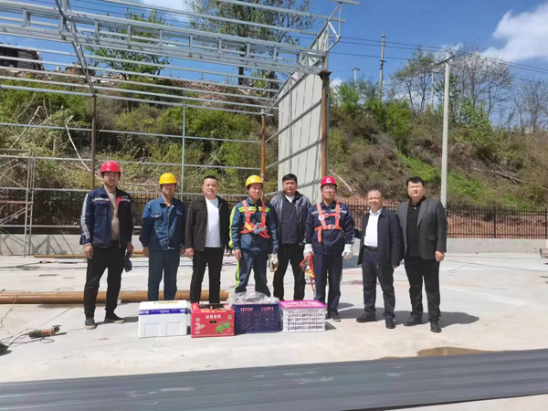 進一線鼓干勁 關懷慰問暖人心