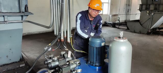 陜煤建設洗選煤運營公司神渭蒲城運營項目部:“最美勞動者”汗水鑄就新畫卷