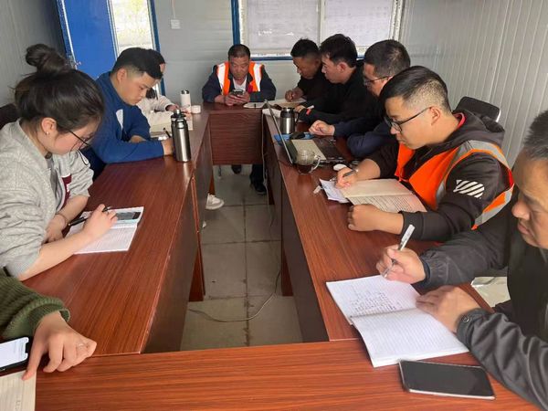 陜煤建設天工公司新疆第一項目部:青年員工“充電”正當時