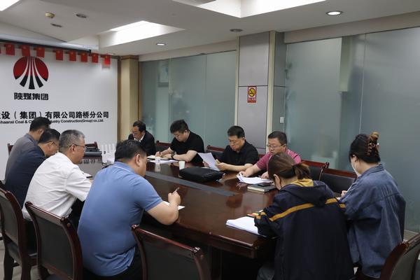 王寧對(duì)二級(jí)單位市場(chǎng)開(kāi)發(fā)工作進(jìn)行督導(dǎo)調(diào)研