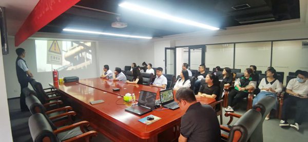 陜煤建設大秦置業公司:開展消防安全培訓及應急演練