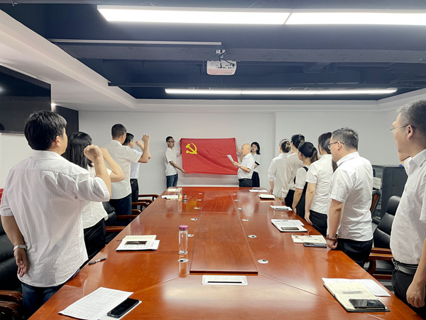 陜煤建設(shè)大秦置業(yè)公司:形式多樣推動紀(jì)律教育宣傳月活動走實走深