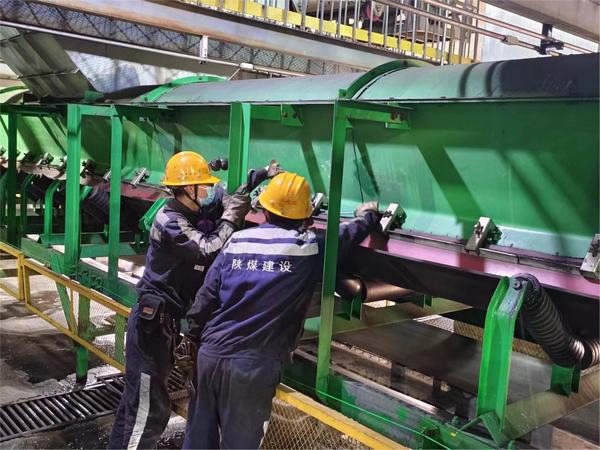 陜煤建設(shè)洗選煤運(yùn)營(yíng)公司神渭首端運(yùn)營(yíng)項(xiàng)目部:迎戰(zhàn)盛夏 做好“安全吹哨人”