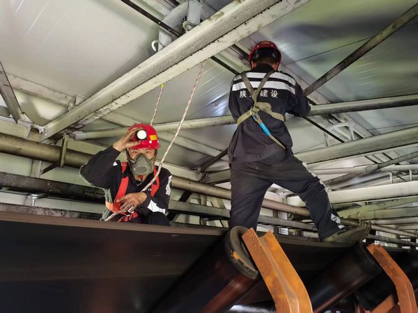 陜煤建設洗選煤運營公司檸條塔運營項目部: 斗驕陽展風采 戰崗位建新功