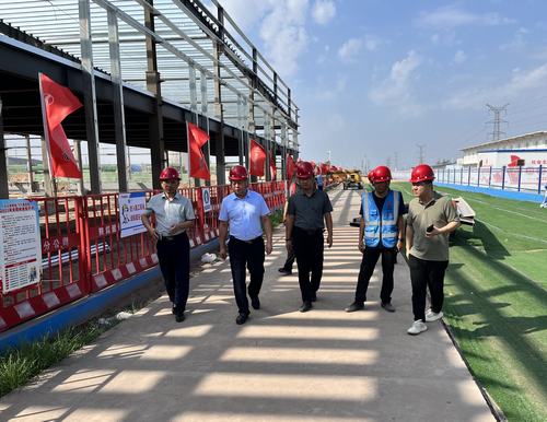趙敬凱一行深入陜煤建設(shè)內(nèi)蒙古分公司新能源高端智能制造項(xiàng)目施工現(xiàn)場指導(dǎo)工作
