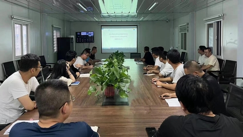 陜煤建設(shè)榆林公司第六項(xiàng)目部:創(chuàng)建“零三違”班組 守護(hù)生命之花