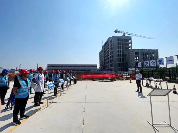 陜煤建設(shè)渭南分公司第十三項(xiàng)目部以演練促實(shí)戰(zhàn)首次開展防汛應(yīng)急演練