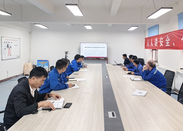 陜煤建設礦建三公司：多舉措應對“秋老虎”