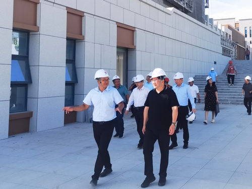 陜西省審計廳黨組成員、副廳長牟軍利一行蒞臨中共榆林市委黨校新校區建設項目檢查指導工作
