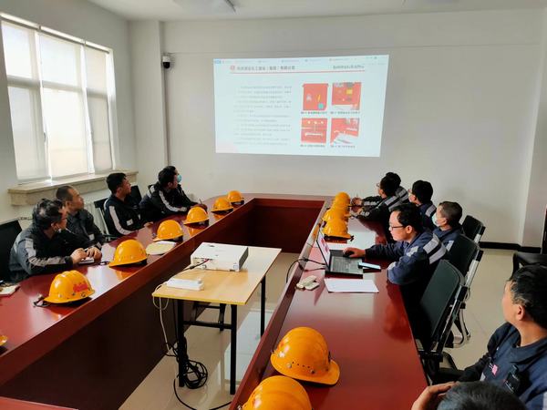 陜煤建設(shè)洗選煤運(yùn)營公司神渭首端運(yùn)營項(xiàng)目部：“科技創(chuàng)新”賦能 發(fā)展“高速引擎”