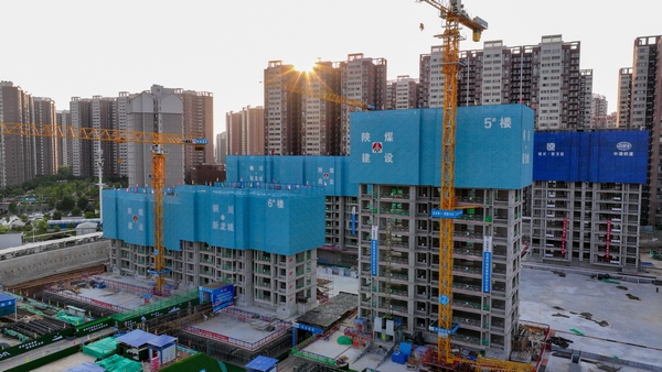 陜煤建設新龍城直屬項目部:搶抓施工黃金季 開足馬力保秋收