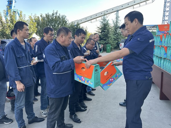 陜煤建設(shè)洗選煤運(yùn)營(yíng)公司澄合山陽運(yùn)營(yíng)項(xiàng)目部：中秋月圓齊歡慶，溫情關(guān)懷暖人心