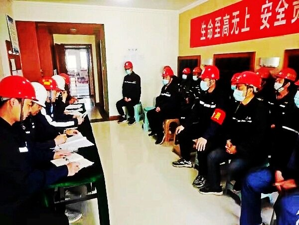 陜煤建設澄合分公司第一機電安裝項目部“四不松懈”夯實“百日安全”活動根基