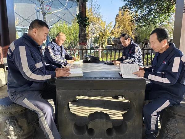 陜煤建設洗選煤運營公司檸條塔運營項目部開展“讀書好，好讀書，讀好書”廉潔故事分享會