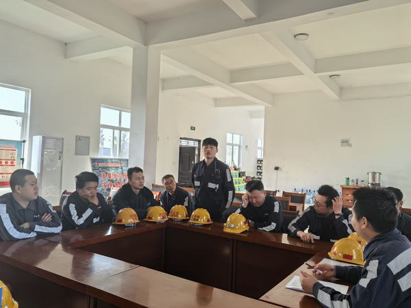 陜煤建設洗選煤運營公司神渭蒲城運營項目部:在安全路上秀出“青年力量”