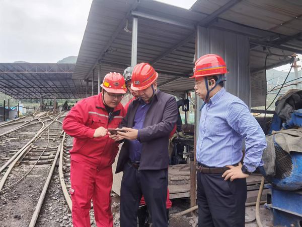 陜煤建設礦建二公司:隨“季”應變 筑牢冬季“三防”屏障