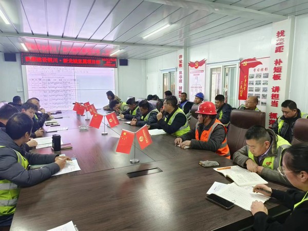 陜煤建設(shè)新龍城直屬項目部:“三項舉措”扎實推進冬春火災(zāi)防控工作