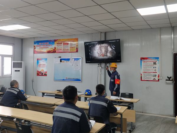 陜煤建設洗選煤運營公司紅柳林洗煤廠項目部：從“小細節”防“大火災”