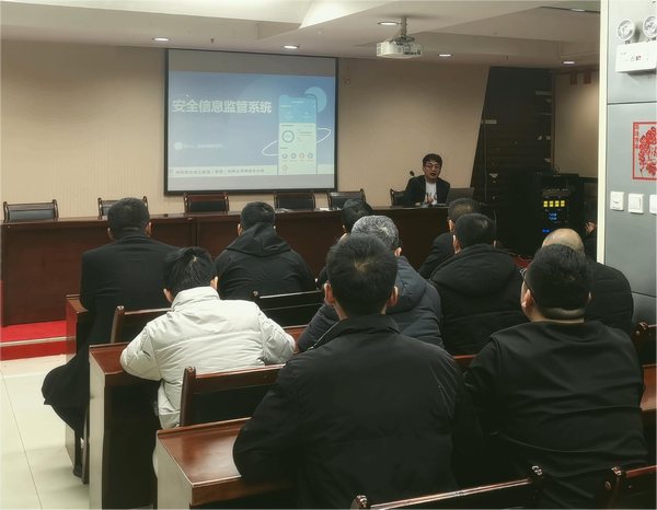 陜煤建設路橋分公司：班組安全“套餐”助力安全生產