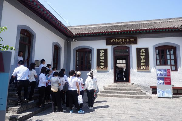 陜煤建設天工公司:開展“傳承五四薪火 賡續紅色血脈”主題黨日活動