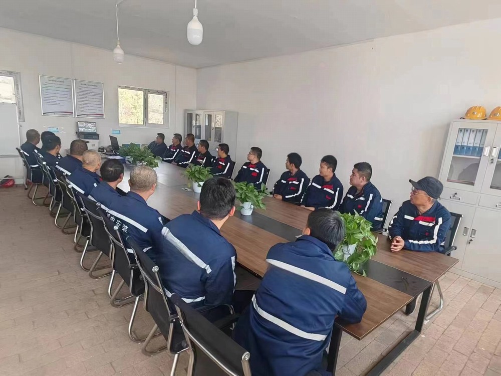 陜煤建設機電安裝公司可可蓋項目部:筑牢安全防線 喜迎“五一”佳節