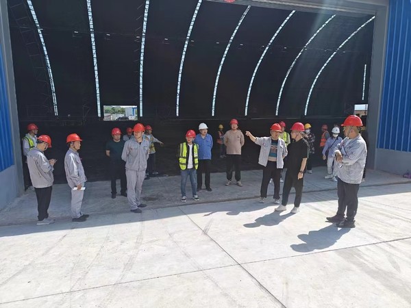 陜煤建設(shè)銅煤公司第六項(xiàng)目部承建的干煤棚擴(kuò)建EPC總承包項(xiàng)目順利通過竣工驗(yàn)收