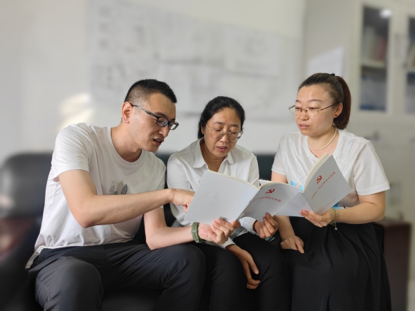 陜煤建設(shè)礦建三公司:將黨紀(jì)學(xué)習(xí)教育“置頂”?