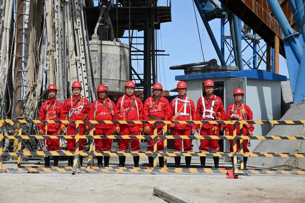 陜煤建設(shè)礦建二公司開展“暢通生命通道”應(yīng)急救援演練活動(dòng)